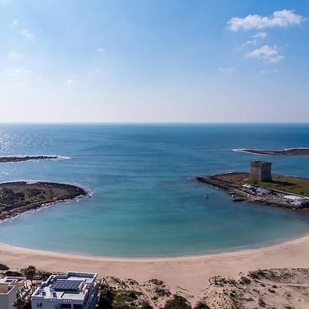 Villino Sabrina Con Piscina Villa Torre Lapillo Kültér fotó