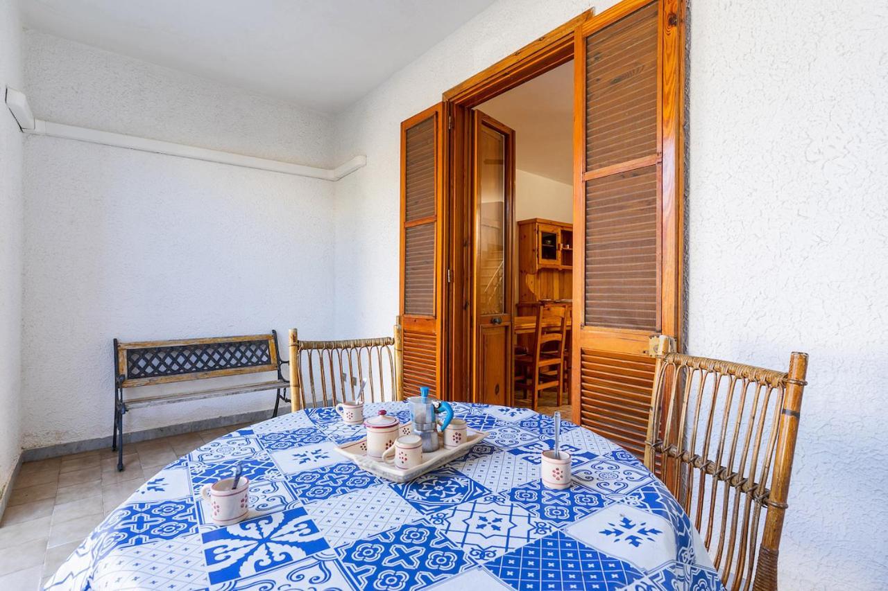 Villino Sabrina Con Piscina Villa Torre Lapillo Kültér fotó